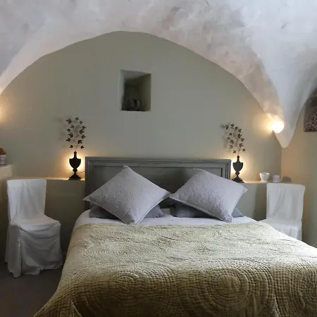 Les Vieux Murs